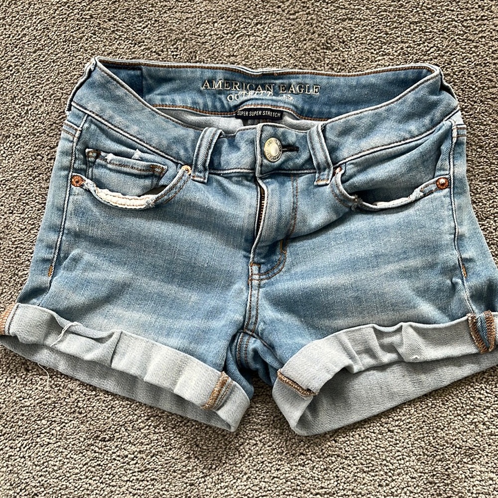 Women’s/Juniors American Eagle Shorts